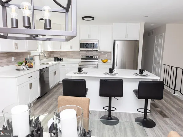 9114 Oxon Hill Rd, Fort Washington, MD 20744