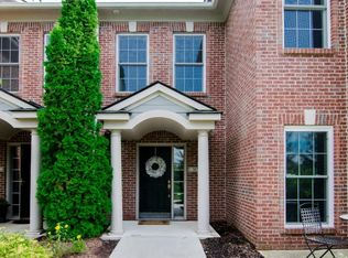 5674 Hampshire Ln, Ypsilanti, MI 48197