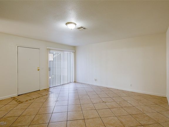 5th image of 265 N Lamb Blvd Unit D