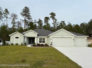 50 Village Center Dr, Homosassa, FL 34446