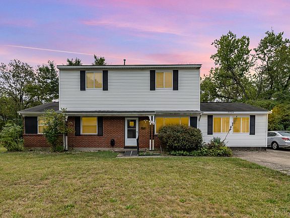 2nd image of 8054 Congresswood Ln