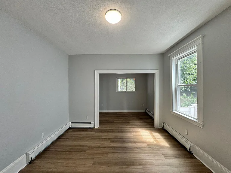 136 Sharon St #3 — Photo 10