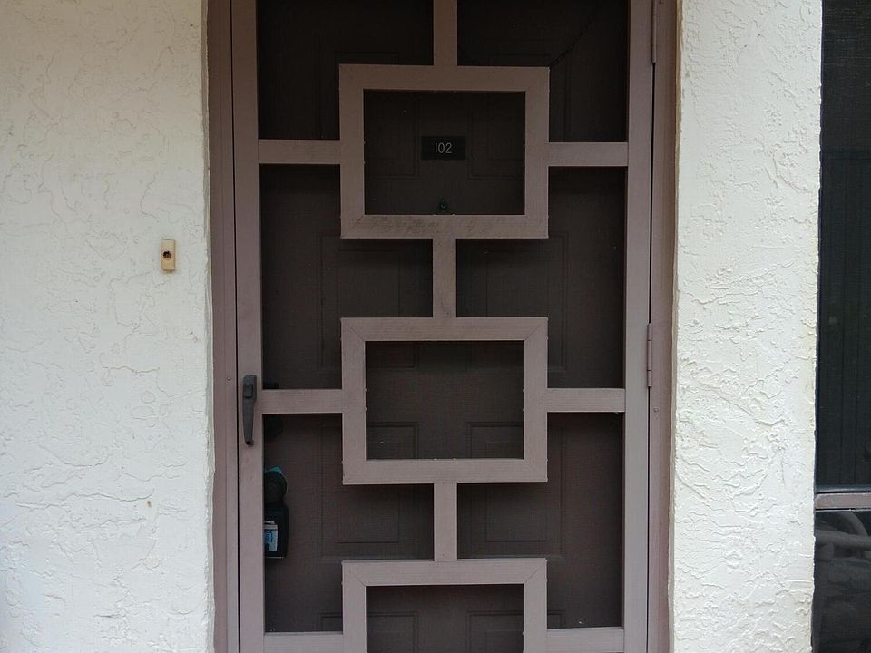 1st image of 14893 Wedgefield Drive #102