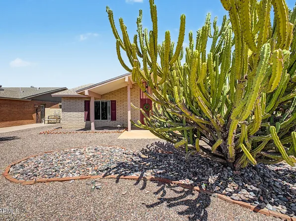 12011 S TOMI Drive, Phoenix, AZ 85044