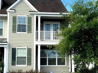 29 Sunbriar Ln, Savannah, GA 31407