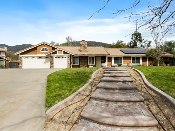 7095 Meyers Ct, San Bernardino, CA 92407