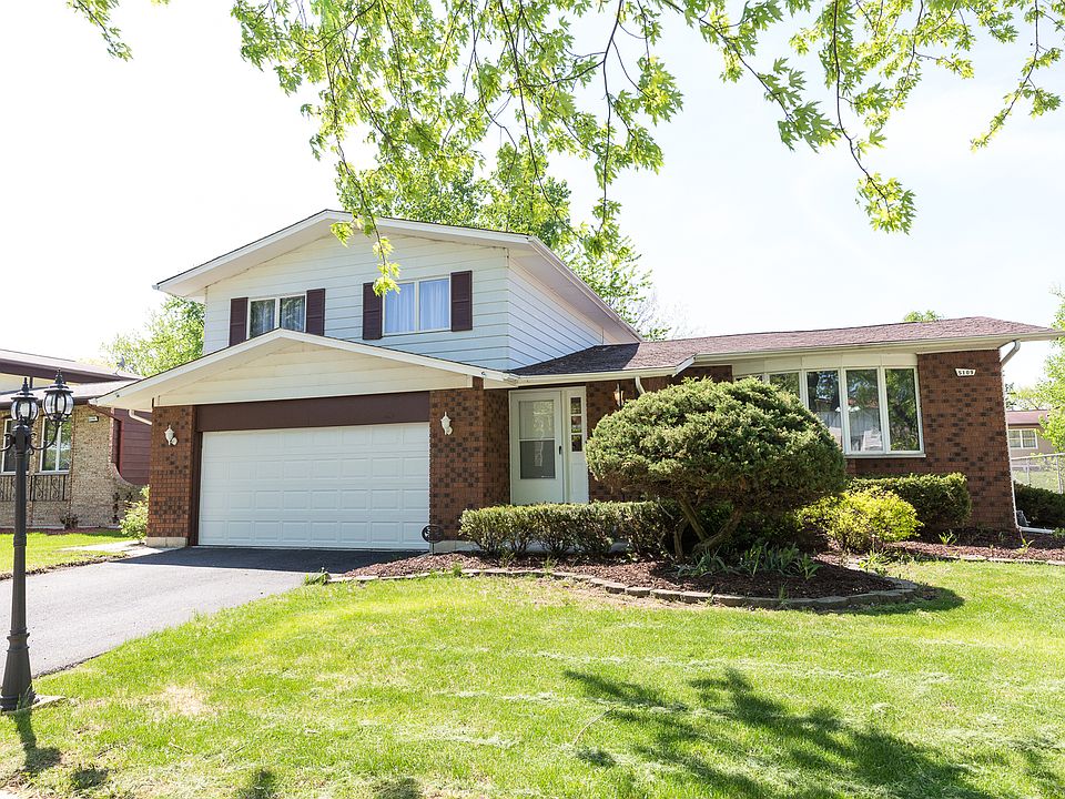 1st image of 5109 Roberta Ln