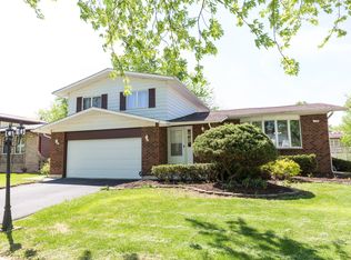 5109 Roberta Ln, Richton Park, IL 60471