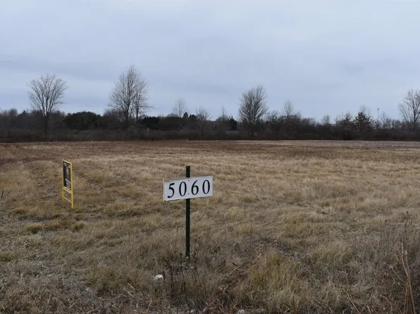 5060 County Line Rd, Lenox, MI 48048