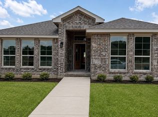 1422 Quail Creek Dr, Cleburne, TX 76033