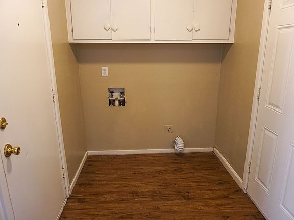 4th image of 2314 62nd St APT A