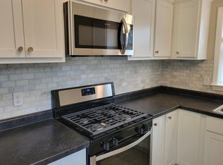 1003 S 5th St, Chesterton, IN 46304