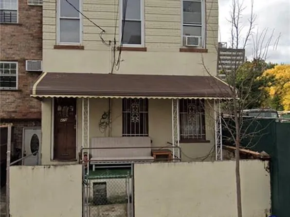 470 Midwood St, Brooklyn, NY 11225