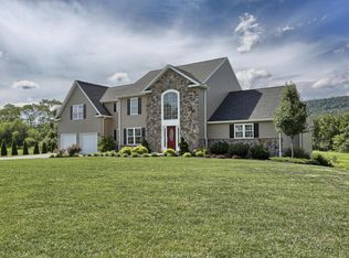 29 Fort Swatara Rd, Jonestown, PA 17038