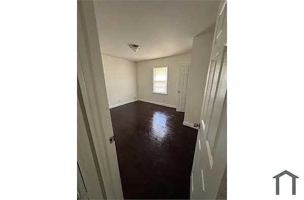 Building Photo - 1877 Boulderview Dr SE