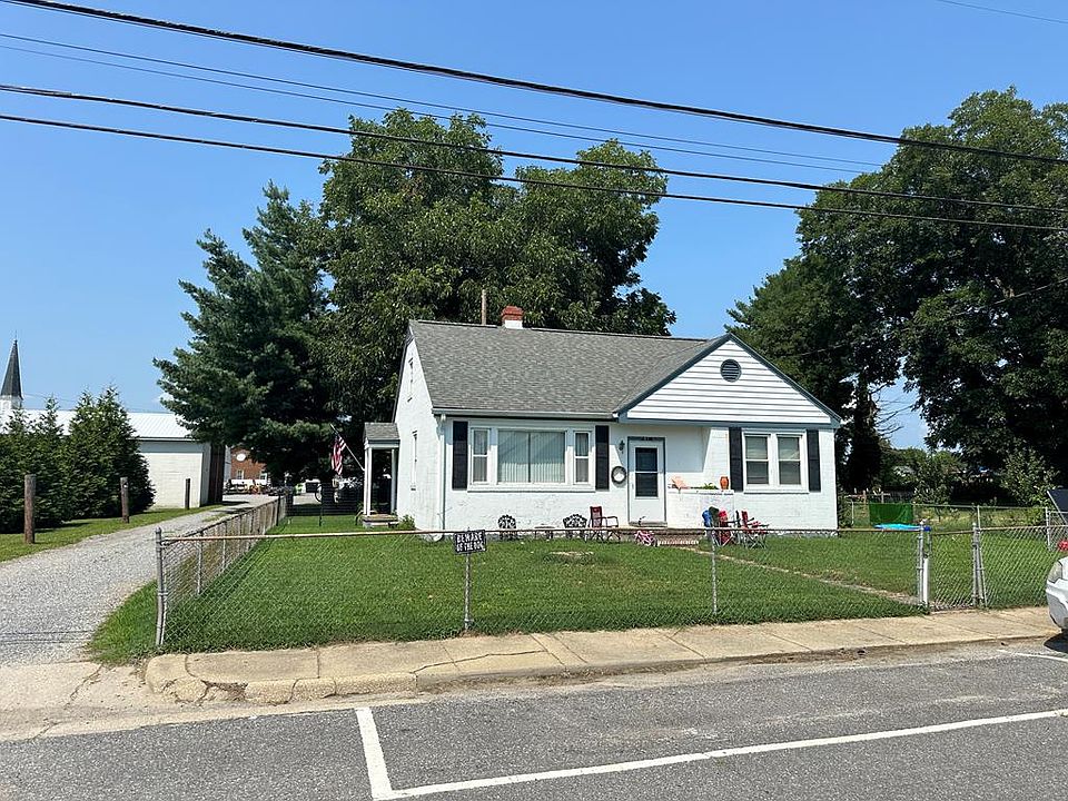 1st image of 47 Belle Ville Ln