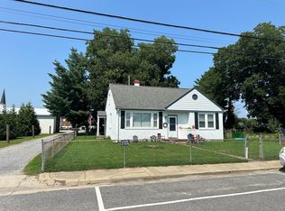 47 Belle Ville Ln, Warsaw, VA 22572
