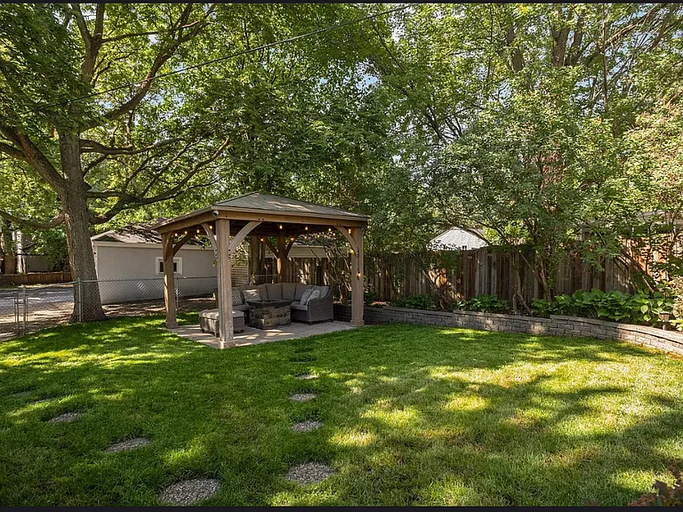 7505 North St — Photo 15