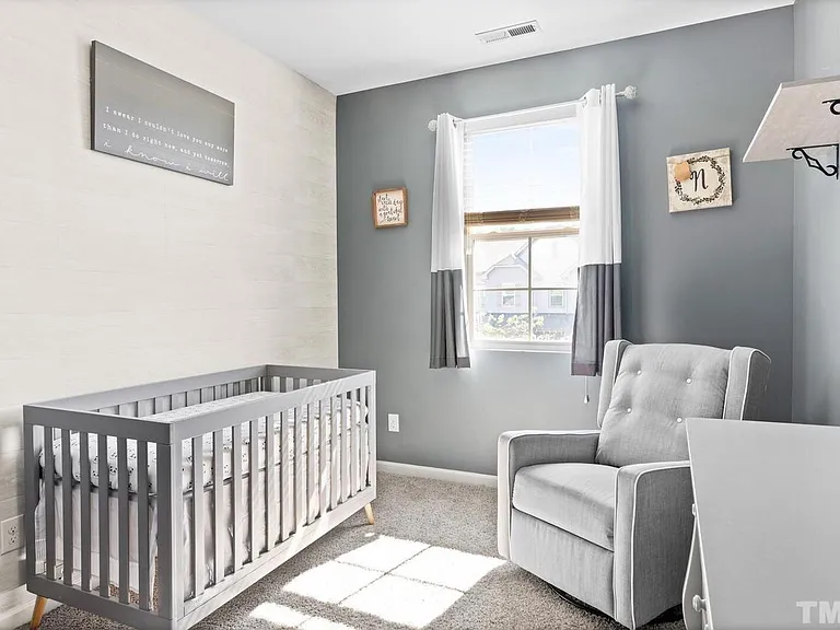 2438 Baslow Dr — Photo 13