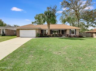 922 Longridge Ct, Orange Park, FL 32065