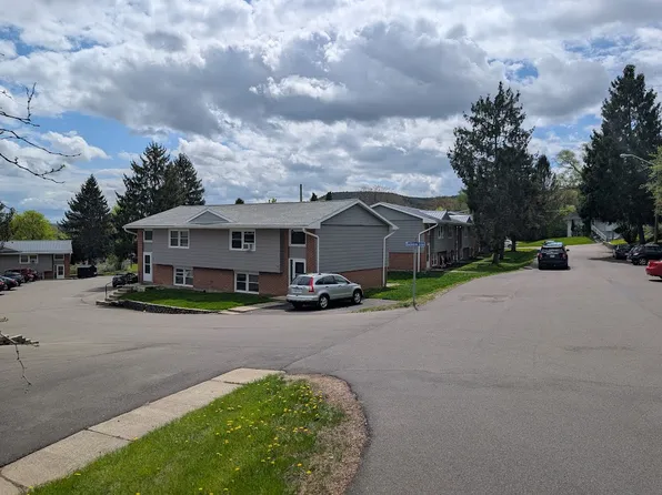 Mountain Ridge Townhouses