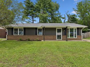 4337 Central Valley Dr, Hermitage, TN 37076