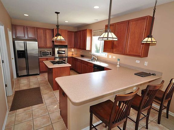 4th image of 1486 Hawksley Ln