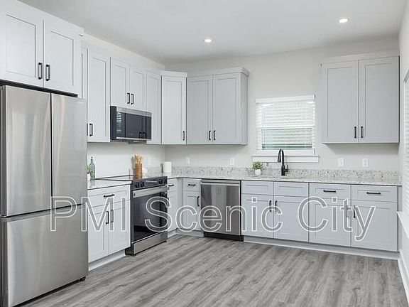 4th image of 4207 Willard Dr Unit 101