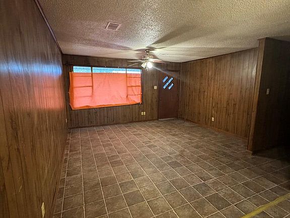 3rd image of 121 Central St