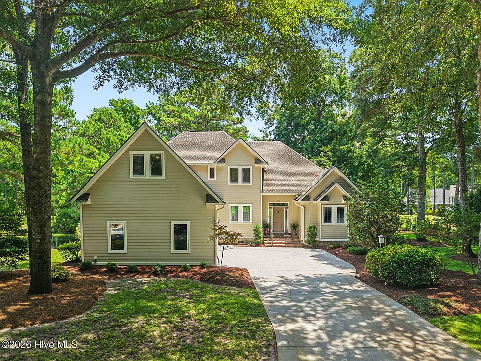 1st image of 70 Marina Drive SW