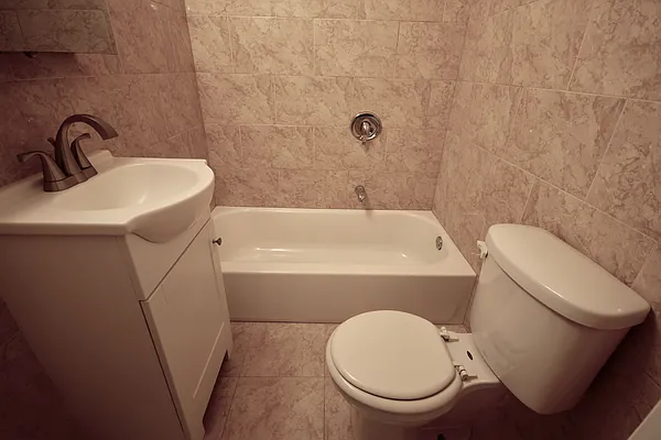 Rented by Aether Property Group | media 5