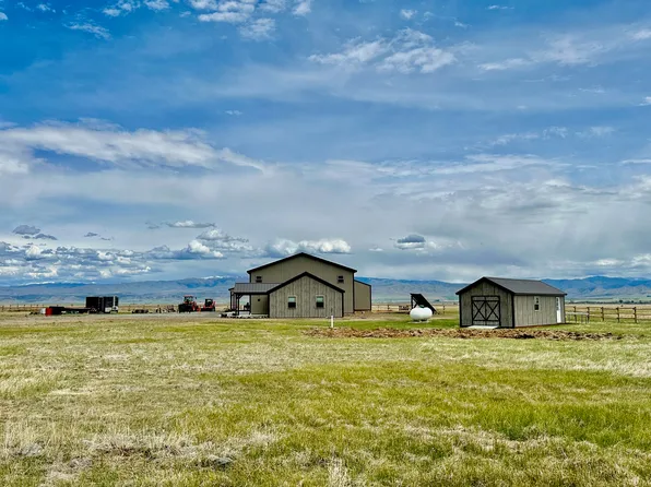 104 Bradley Rd, Toston, MT 59643