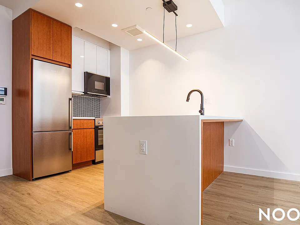 276 Grand Concourse #416N