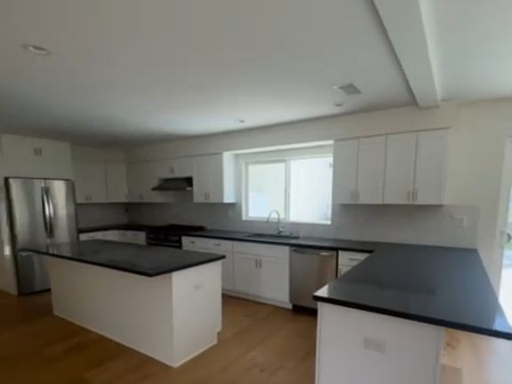5th image of 5815 Tampa Ave #1