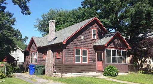 2nd image of 90 Newhall St