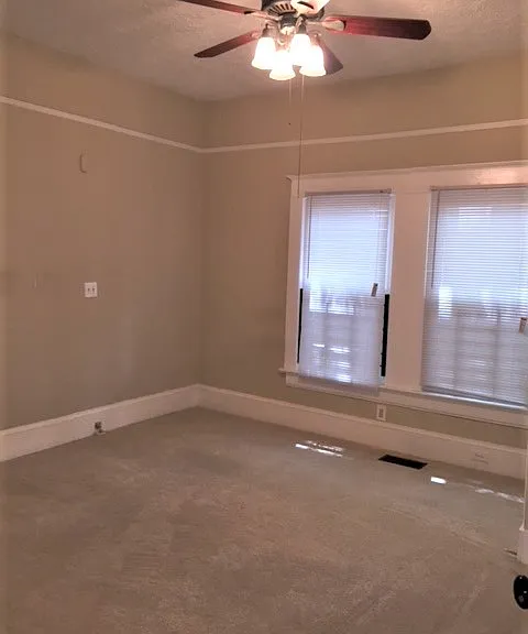 1080 Curran St NW — Photo 15