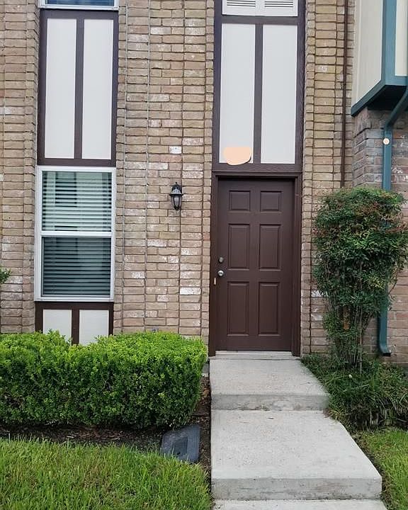 1st image of 7700 Creekbend Dr APT 63