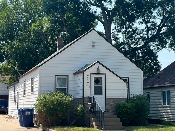 717 S Hawthorne Ave, Sioux Falls, SD 57104