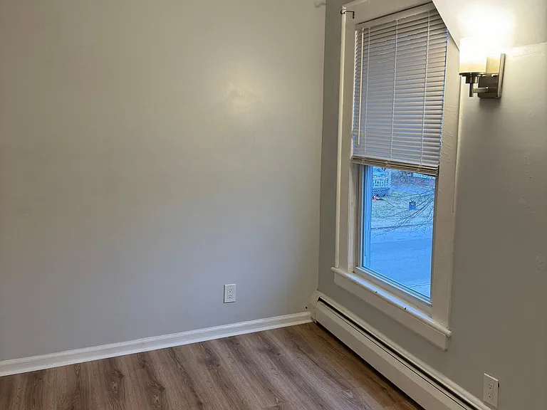 26 Wells Ave #2 — Photo 9