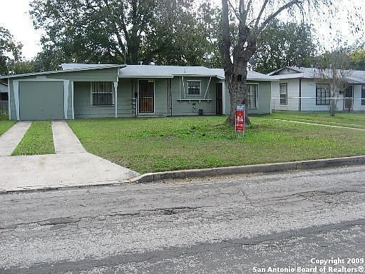 1st image of 344 Charcliff Dr