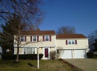 3907 Linden Rd, Rocky River, OH 44116