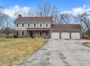 124 Timbercreek Dr E, Yorkville, IL