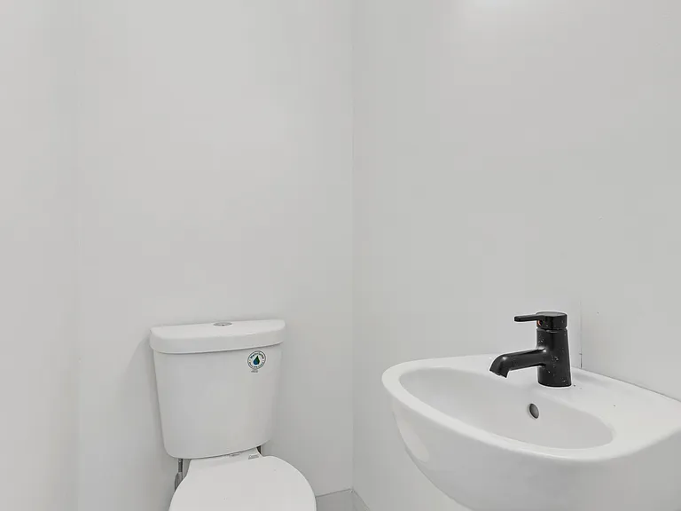 525 E 78th St #3 — Photo 3