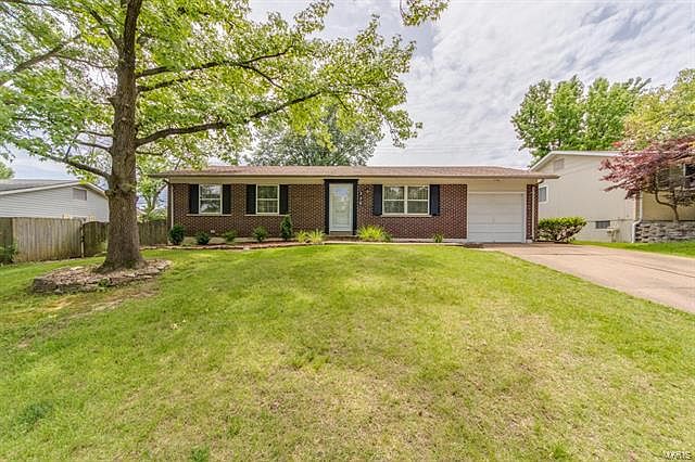 1st image of 336 Burncoate Dr
