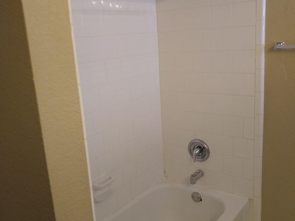 2nd image of 2025 Highland Forest Dr
