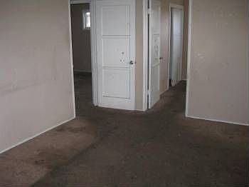 2nd image of 1221 Emory St