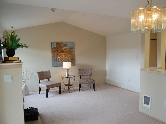2nd image of 13306 SE 272nd St #1303