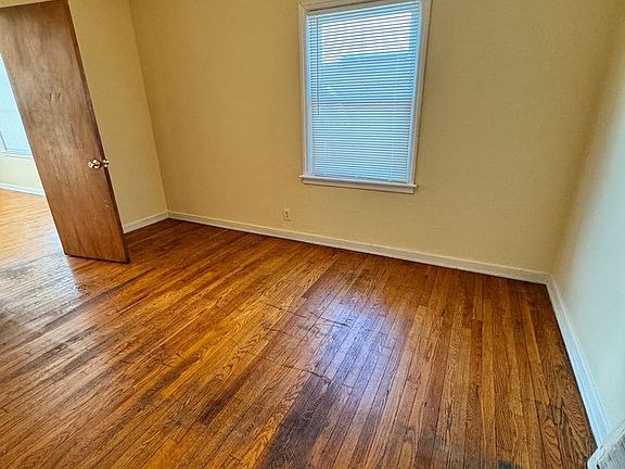 5th image of 2307 Auburn St #3