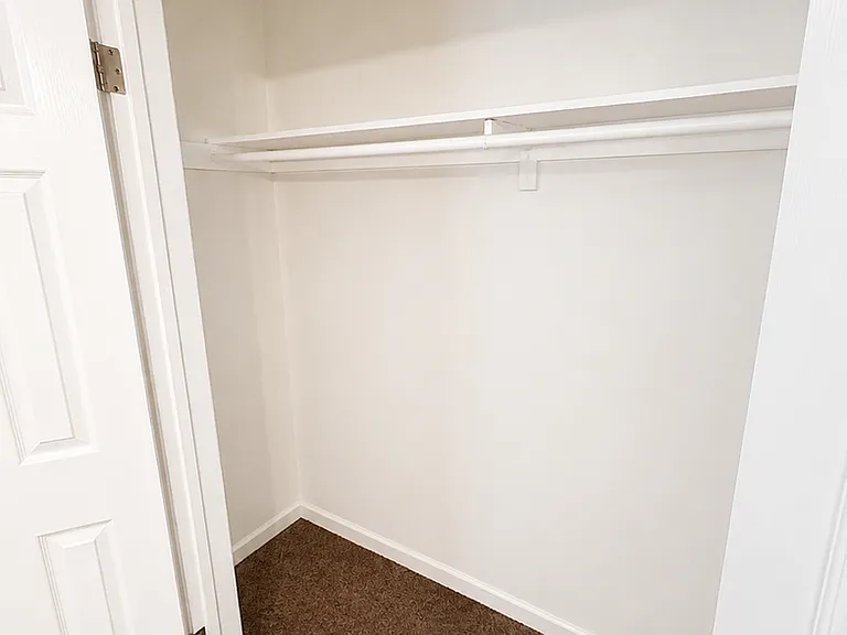 Phoenix Apartments — Photo 15