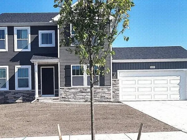 3221 Postern Dr, Caledonia, MI 49316